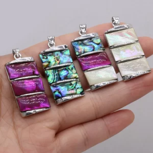 Perleťový obdélníkový přívěsek mušle | šperk