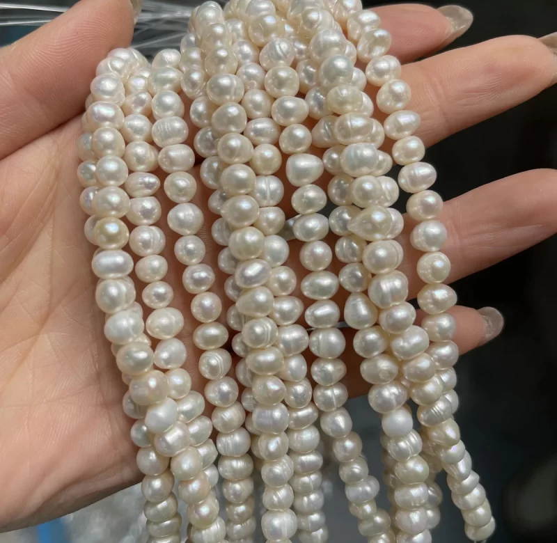 Sladkovodní perlové korálky přírodní 18cm | šperky