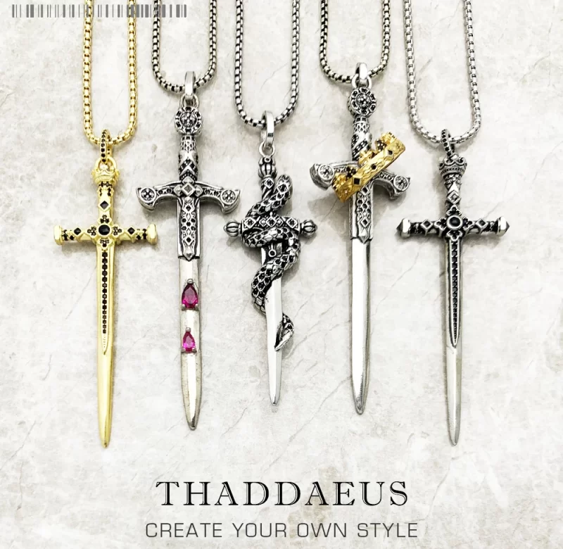 Stříbrný přívěsek meč na náhrdelníku | šperk