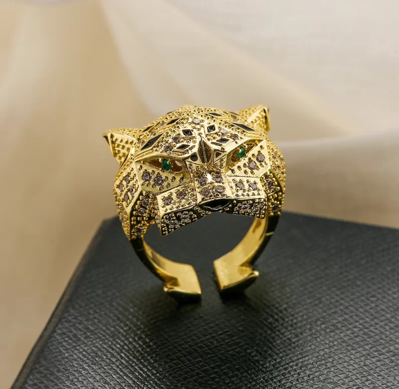 Vintage prsten leopard s kamenem | šperk