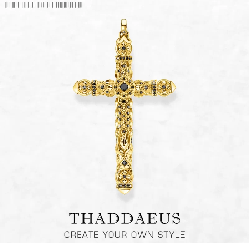 Přívěsek stříbrný kříž s černými kameny | šperk