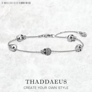 Stříbrný dámský náramek lebky | šperk