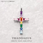 Stříbrný přívěsek kříž s barevnými kameny | šperk