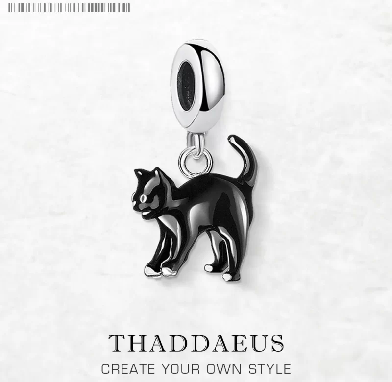 Stříbrný přívěsek černá kočka | šperk