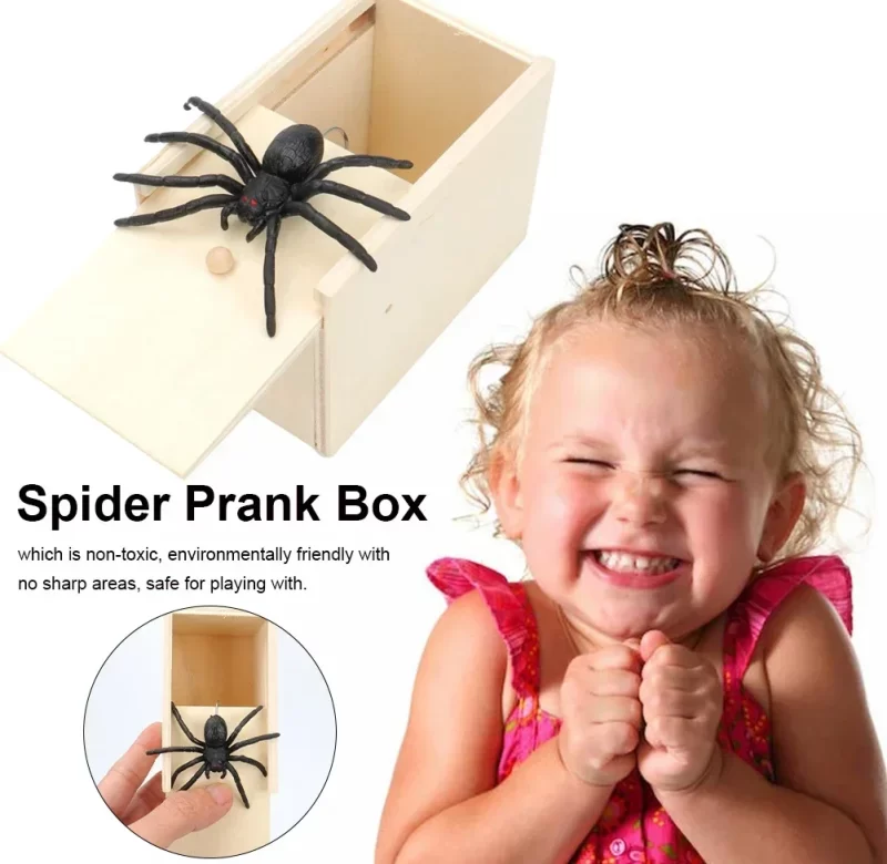 Dřevěná krabička s pavoukem pro žert | dárek