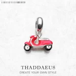 Stříbrný přívěsek retro motorka červená | šperk