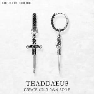 Černé kruhové náušnice kříž stříbro | šperk 2 ks