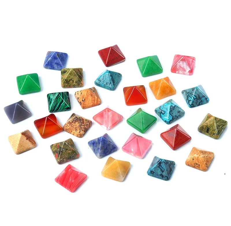 Energetická pyramida | dekorace 1 ks