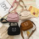 Vyšívaná manšestrová crossbody taška | Kabelka