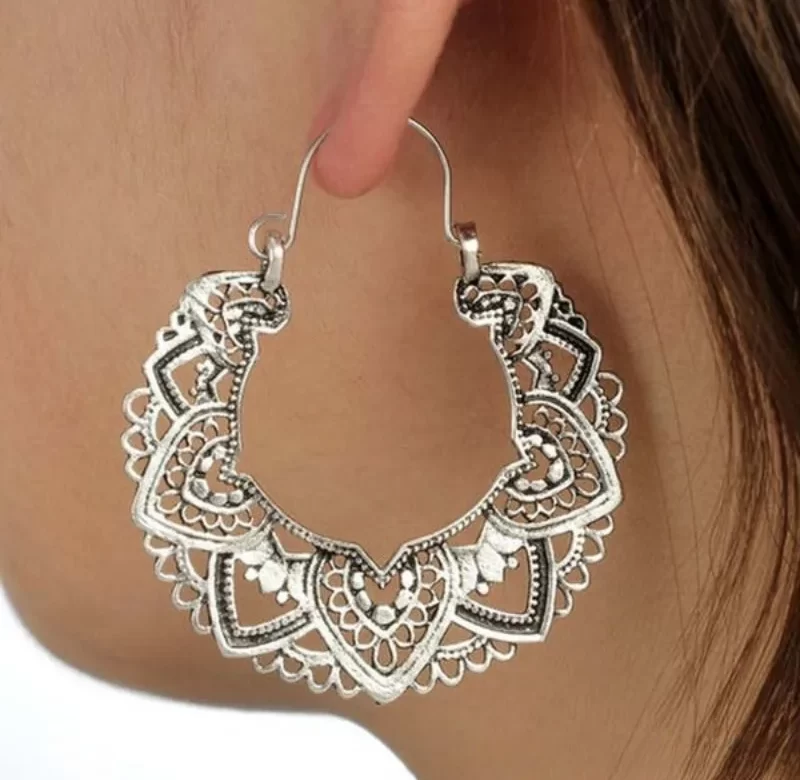 Elegantní vintage visací náušnice s motivem mandaly | náušnice šperk
