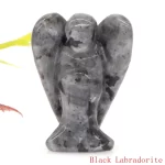 Černý labradorit