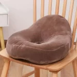 Tmavě khaki